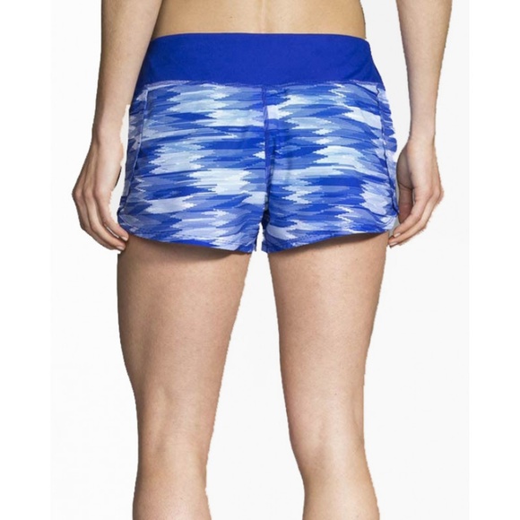 NWT Brooks Chaser 5" Running Shorts SZ M - Picture 5 of 5